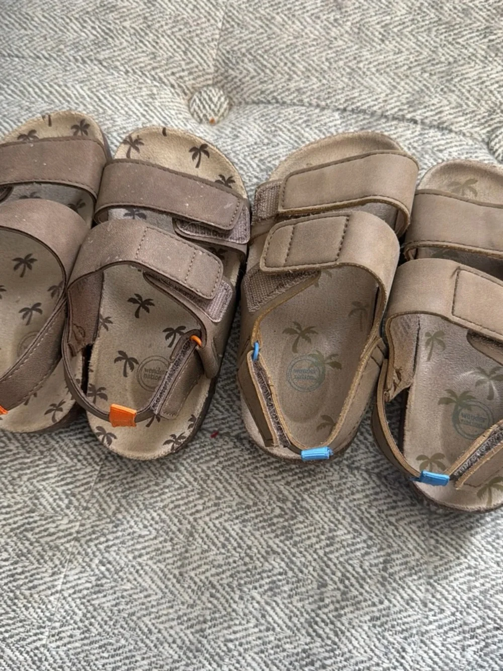 wonder nation Brown Kids Velcro Sandals with Palm Print